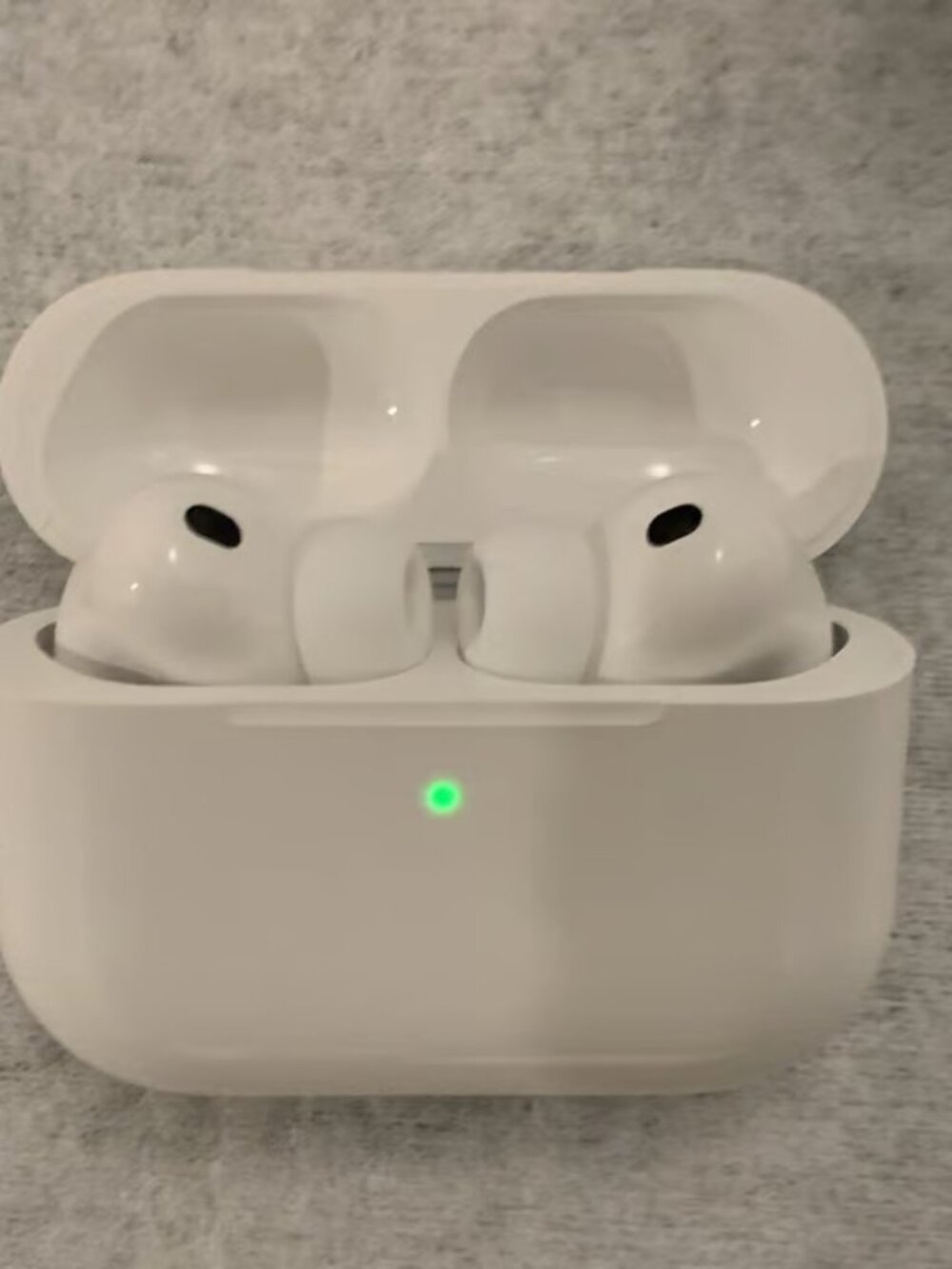 White Wireless Earbuds -3rd generation pro ANC/active noise cancellation - Picture 6 of 6